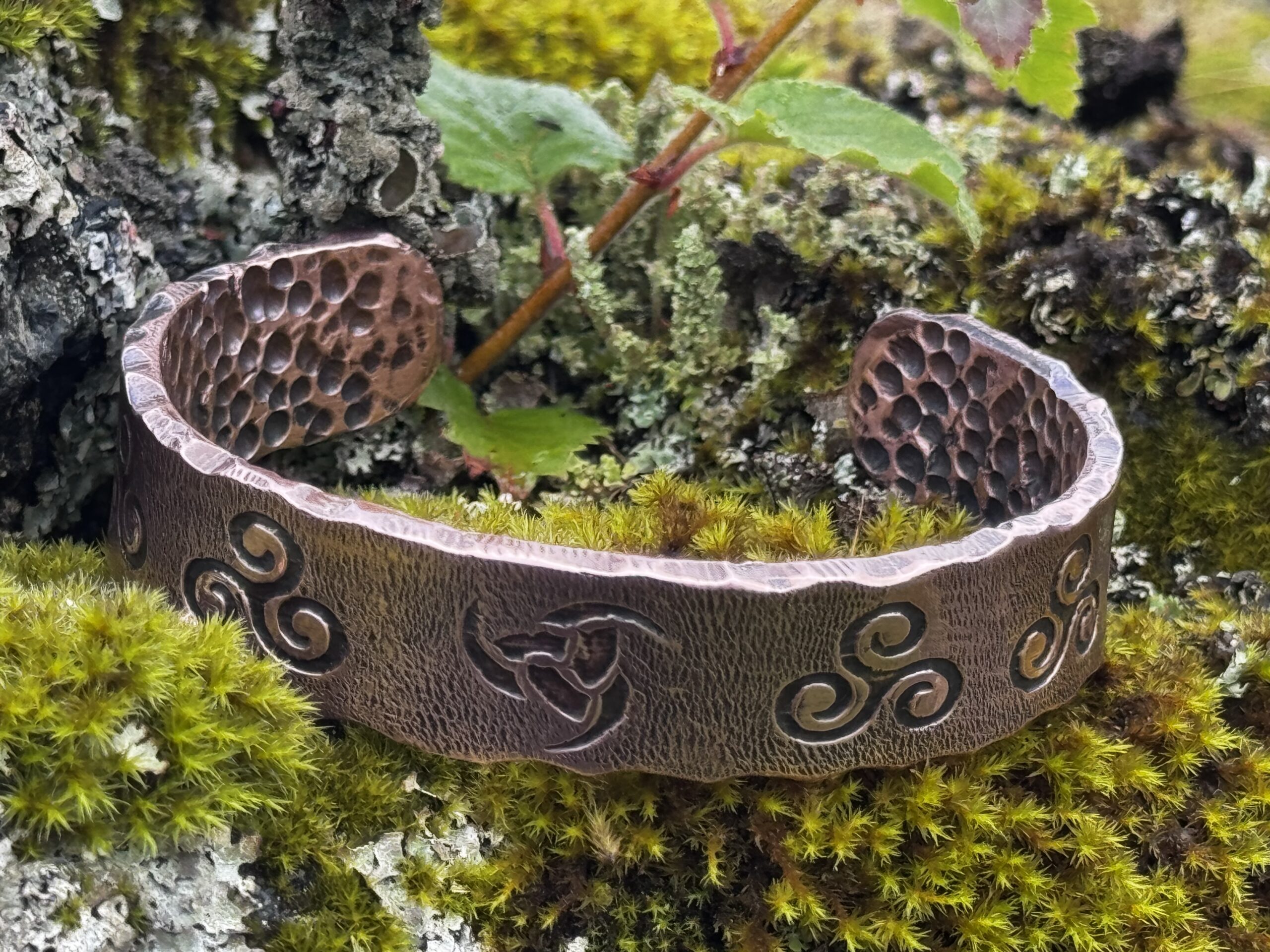Heavy Celtic Copper Cuff Bangle - Image 5